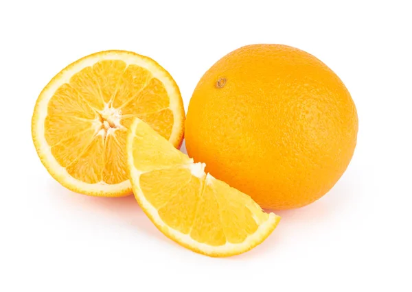 Πορτοκαλί φρούτα σε λευκό — Φωτογραφία Αρχείου
