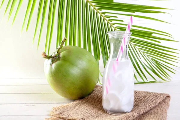 Zumo Coco Beber Agua Coco — Foto de Stock