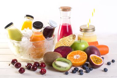 Taze soğuk içecek suyu