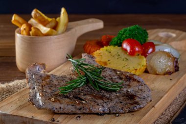 Kara biber tavuk göğsü biftek