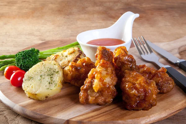 Korece tarzı kızarmış tavuk 