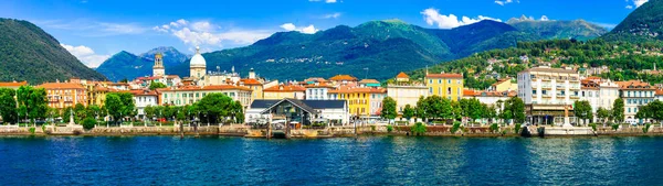 Pintoresco Lago Lago Mayor Hermosa Ciudad Intra Norte Italia — Foto de Stock