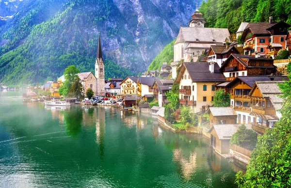 Достопримечательности Австрии Изумрудное Озеро Красивая Деревня Халстатт — стоковое фото