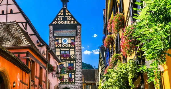 Pueblos Más Bellos Francia Riquewihr Colorido Con Casas Coloridas Tradicionales — Foto de Stock