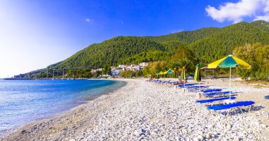Plaj sahne - Skopelos Island, Neo Klima rahatlatıcı. Yunanistan, Sporades.