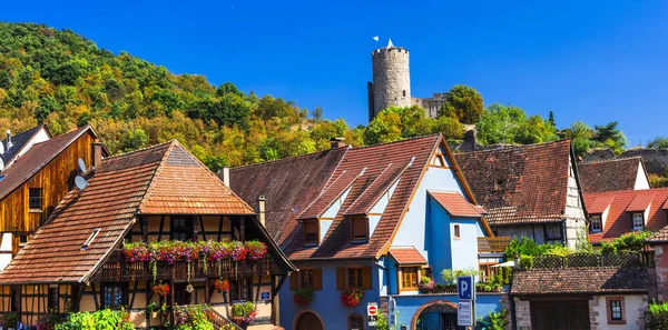 Hermoso pueblo de Kaysersberg, vista panorámica, Alsacia, Francia . — Foto de Stock