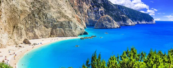 Melhores praias da Grécia - belo Porto Katsiki em Lefkada. Ilha Jónica . — Fotografia de Stock