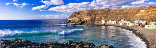 Krásná příroda a moře Fuerteventura. Tradiční rybářské vesnice. — Stock fotografie