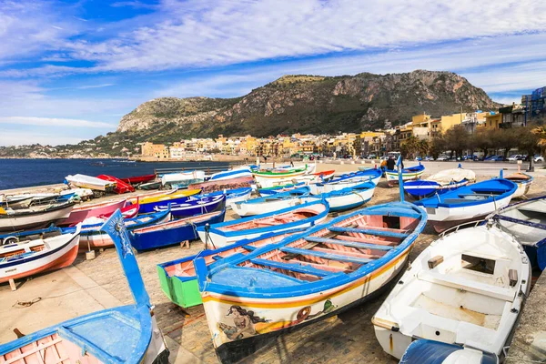 Scenery of Sicily. Traditional fishing village Aspra.  Italy — Stock Photo, Image