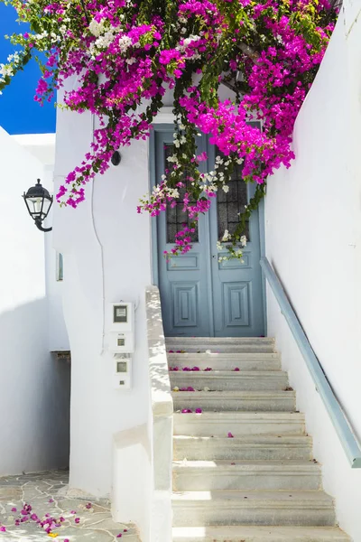 A hagyományos autentikus Görögország-sorozat a Naxos sziget régi utcái — Stock Fotó