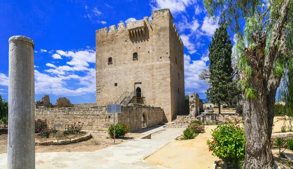 Marcos de Chipre - Castelo de Kolossi na área de Limassol . — Fotografia de Stock