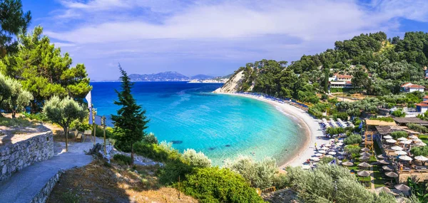 Samos adasının en iyi plajları - güzel Tsambou . Yunanistan — Stok fotoğraf