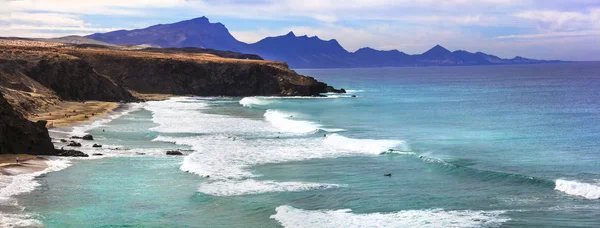 Wild beauty and unspoiled beaches of Fuerteventura. La Pared ,Spain. — Stock Photo, Image