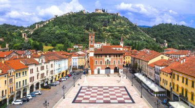 Marostica - çekici ortaçağ kasabası, Satranç Köyü 'nü arıyor. Veneto, İtalya.