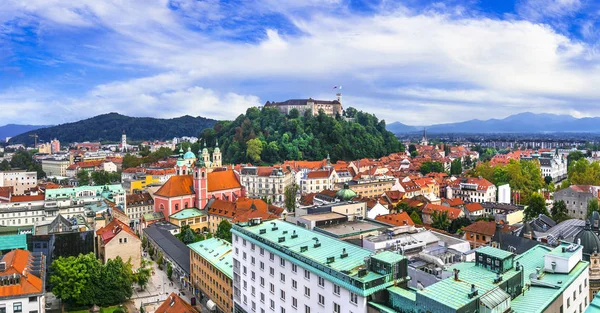 Európa gyönyörű városai - bájos Ljubljana, Szlovénia fővárosa. — Stock Fotó