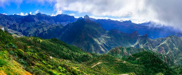 Působivý Výhled Hory Ostrova Gran Canaria Vesnice Artenara Nejvyšší Ostrově — Stock fotografie