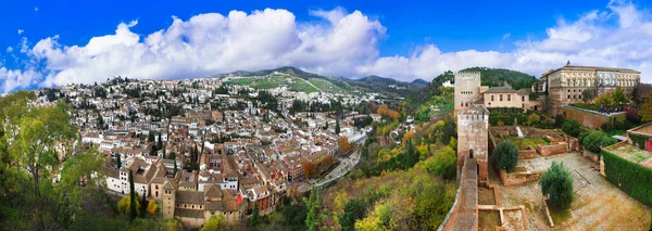 Cestování Památky Španělska Andalusii Nádherné Město Granada Nádherný Komplex Alhambra — Stock fotografie