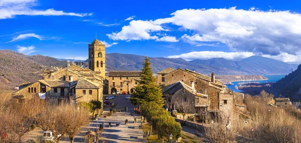 Typiske Smukke Landsbyer Spanien Ainsa Sobrarbe Huesca Provinsen Pirenei Bjergene - Stock-foto