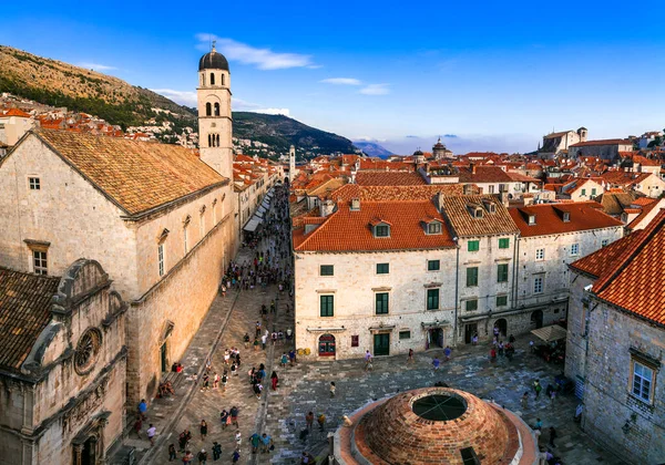Hırvatistan Seyahati Dubrovnik Tarihi Eski Şehir Merkezindeki Şehir Duvarından Manzara — Stok fotoğraf