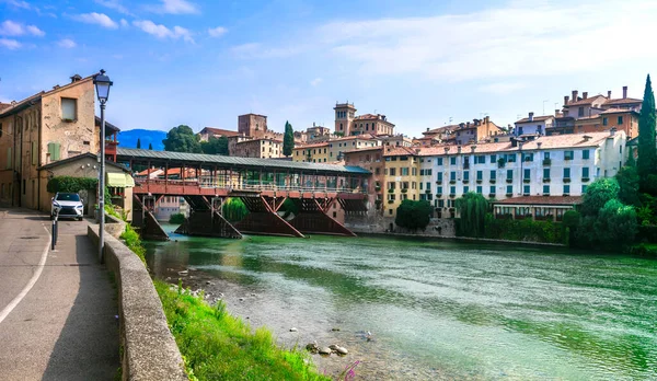 Gyönyörű Középkori Városok Olaszország Festői Bassano Del Grappa Híres Híd — Stock Fotó