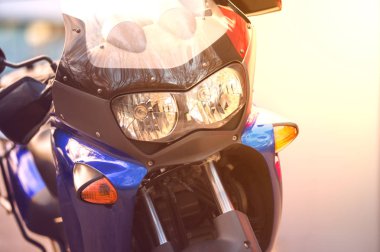 Mavi renk motosiklet yarış spor