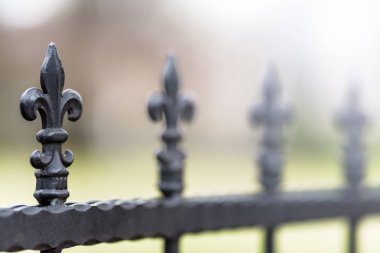 Ferforje çitler, Dekorasyon