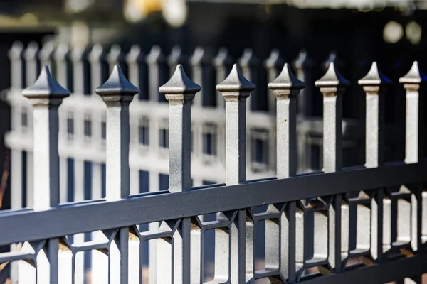 The new metal fence — Stock Photo, Image