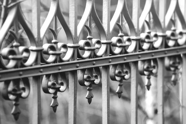 The new metal fence — Stock Photo, Image