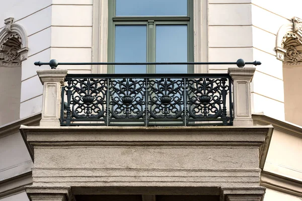 The balcony in the Baroque style — Stock Photo, Image