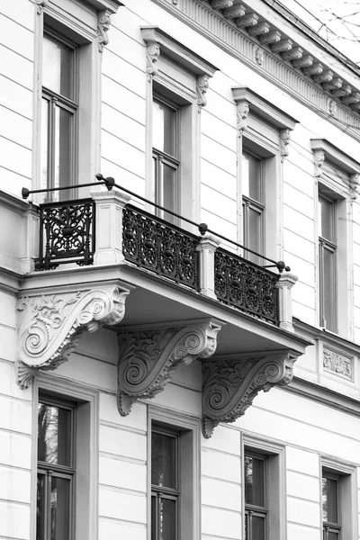 The balcony in the Baroque style — Stock Photo, Image