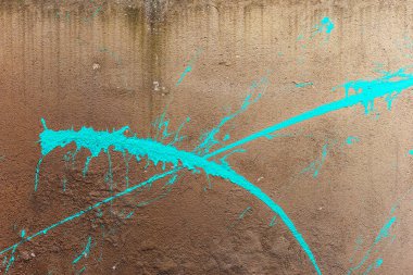 Su sıçramalarına cephesinde boya