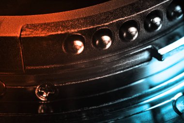 Objektif montaj kontakları