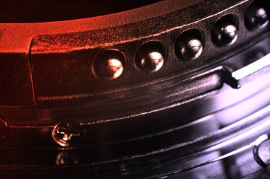 Objektif montaj kontakları