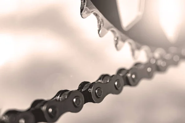 Metal dark Bicycle chain — Stock Photo, Image