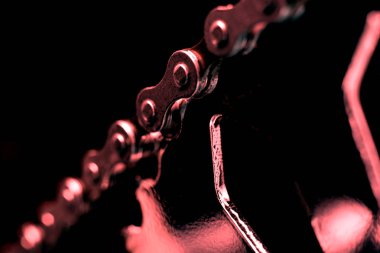 Metal koyu Bisiklet zinciri