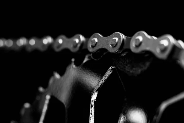 Metal dark Bicycle chain — Stock Photo, Image