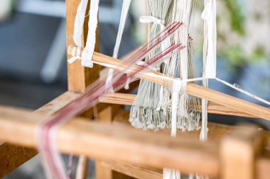 geleneksel dokuma makinesi