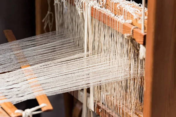 Máquina de tecelagem tradicional — Fotografia de Stock