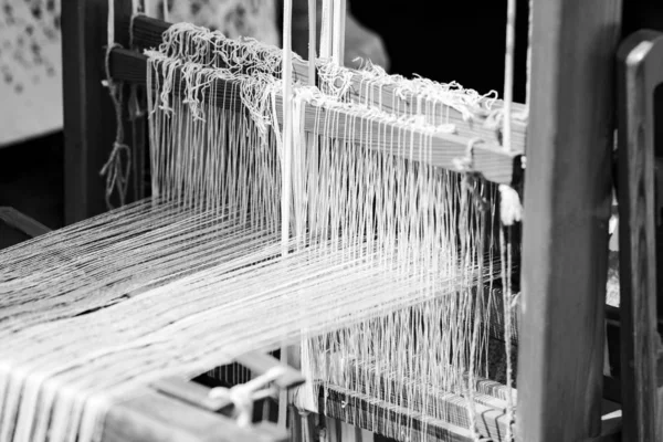 Máquina de tecelagem tradicional — Fotografia de Stock