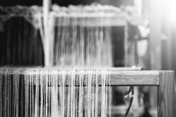 Máquina de tejer tradicional —  Fotos de Stock