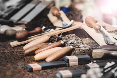 Ahşap işleme için el aletleri