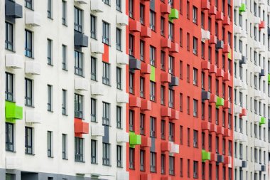 Çok katlı beton apartman