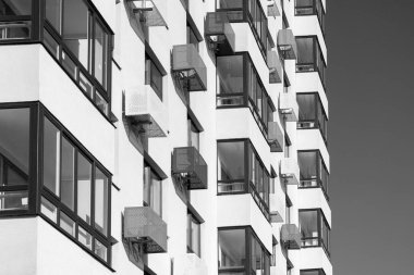 Çok katlı beton apartman