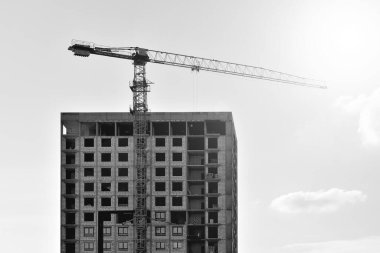 Çok katlı beton apartman