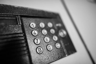 Yuvarlak düğmeli dahili iletişim