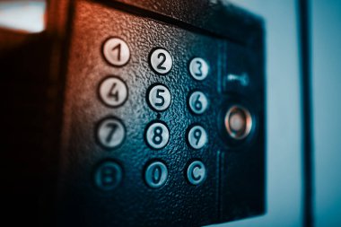 Yuvarlak düğmeli dahili iletişim