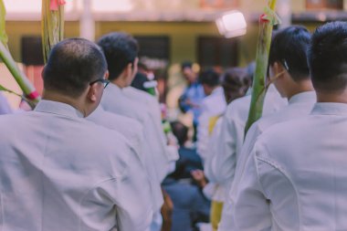 Tay düğün geleneği, damadın anne alay.