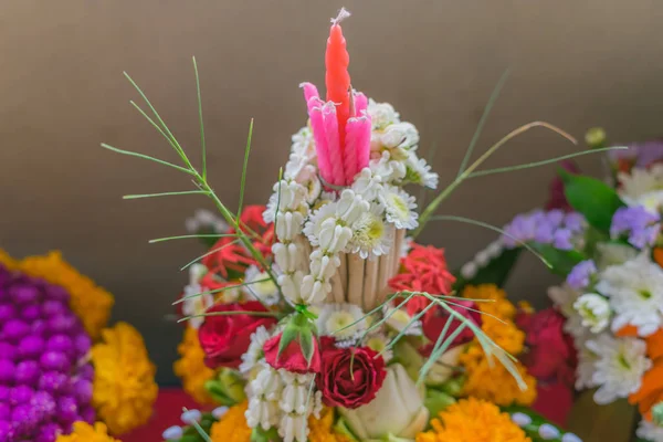 Flowers Pedestal tray for The Teacher day ceremony.