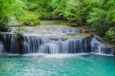 Kanchanaburi, Tayland için Erawan şelale güzel sahne.