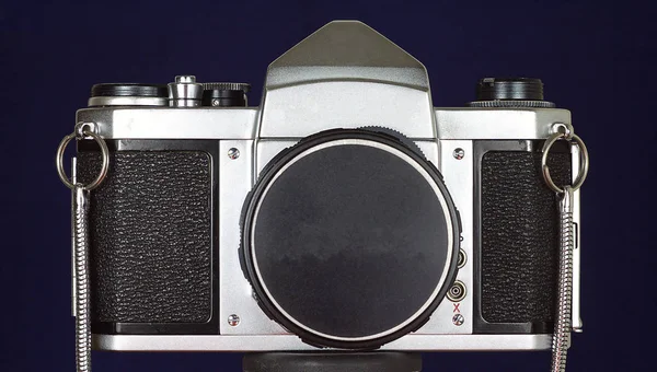 Close Vintage Analogue Silver Black Camera Blue Background — Stock Photo, Image